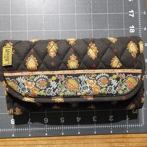 MaggiB Crossbody/Wallet NWOT
